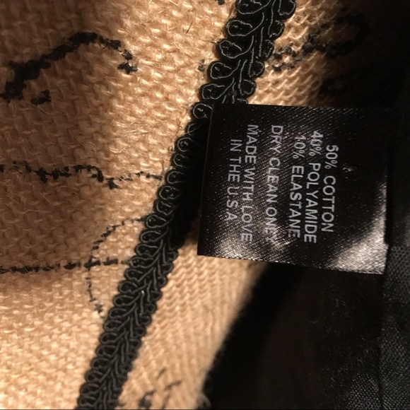 Sleek VPL eye hook vest - Picture 8 of 8